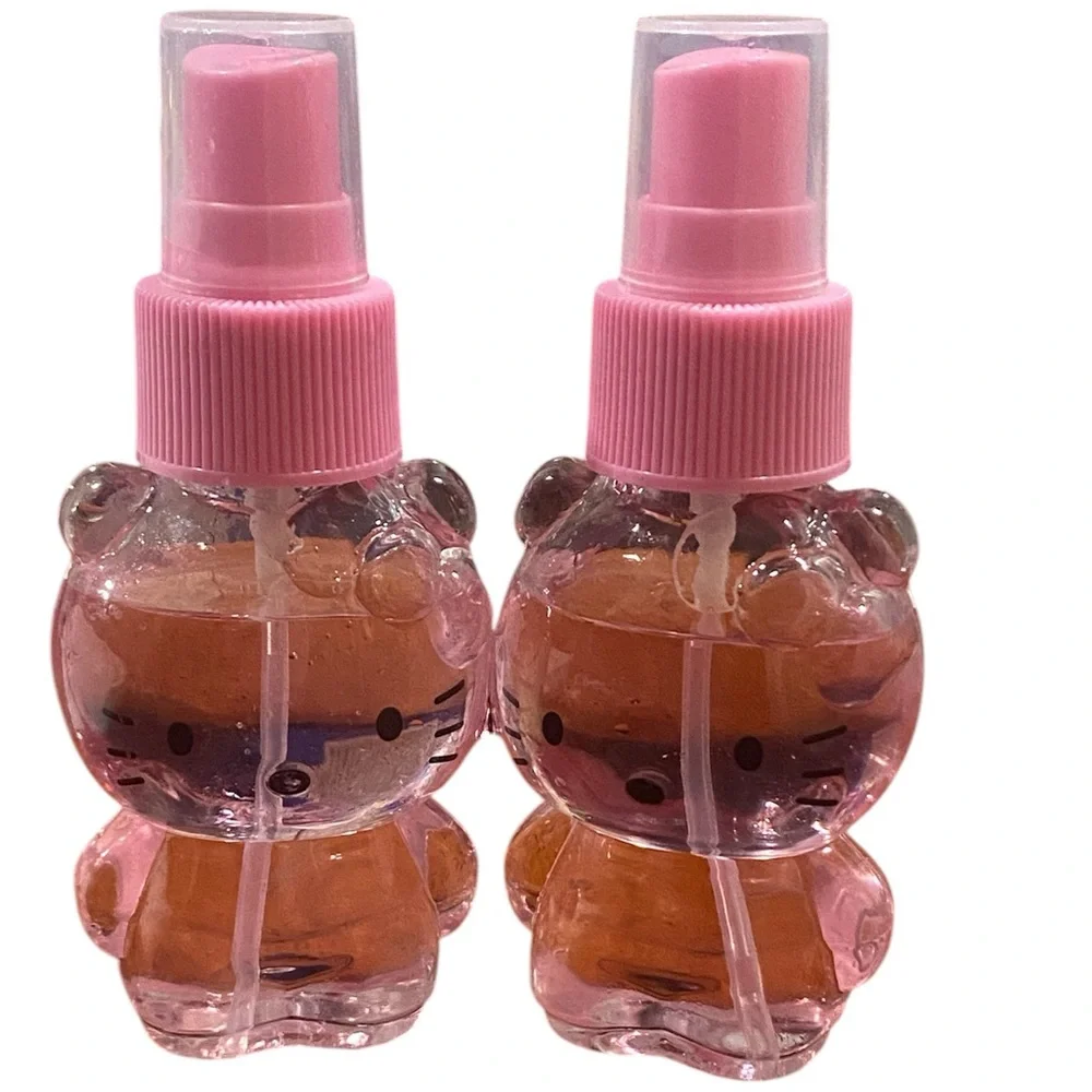 One Hello Kitty Setting Spray - Picture 2 of 2